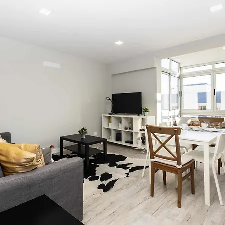 Cozy With Sea View In