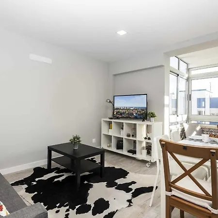 Appartement Cozy With Sea View In Estoril