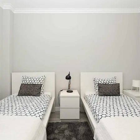 דירה Cozy With Sea View In *